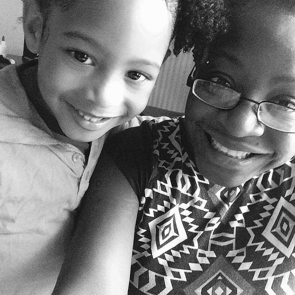 Jaeden is registered to the contest to win money with this photo: