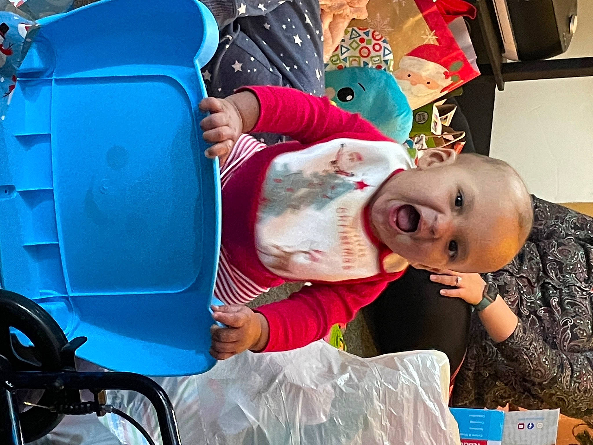 Leland joined the competition — help win amazing prizes! art, automotive_design, bag, beauty, child, cool, electric_blue, event, fashion, fun, hairstyle, happy, human, leisure, motor_vehicle, person, product, snapshot, toddler, travel