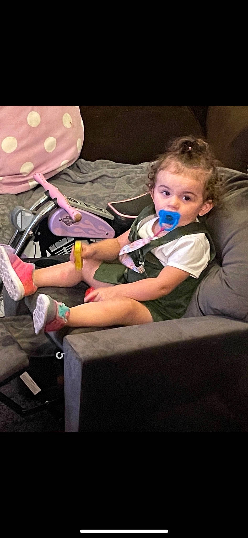 Memory Rayne joined the competition — help win amazing prizes! automotive_design, baby, chair, child, couch, entertainment, event, flash_photography, fun, hat, leisure, luggage_and_bags, party, person, recreation, sandal, sitting, sun_hat, t_shirt, toddler