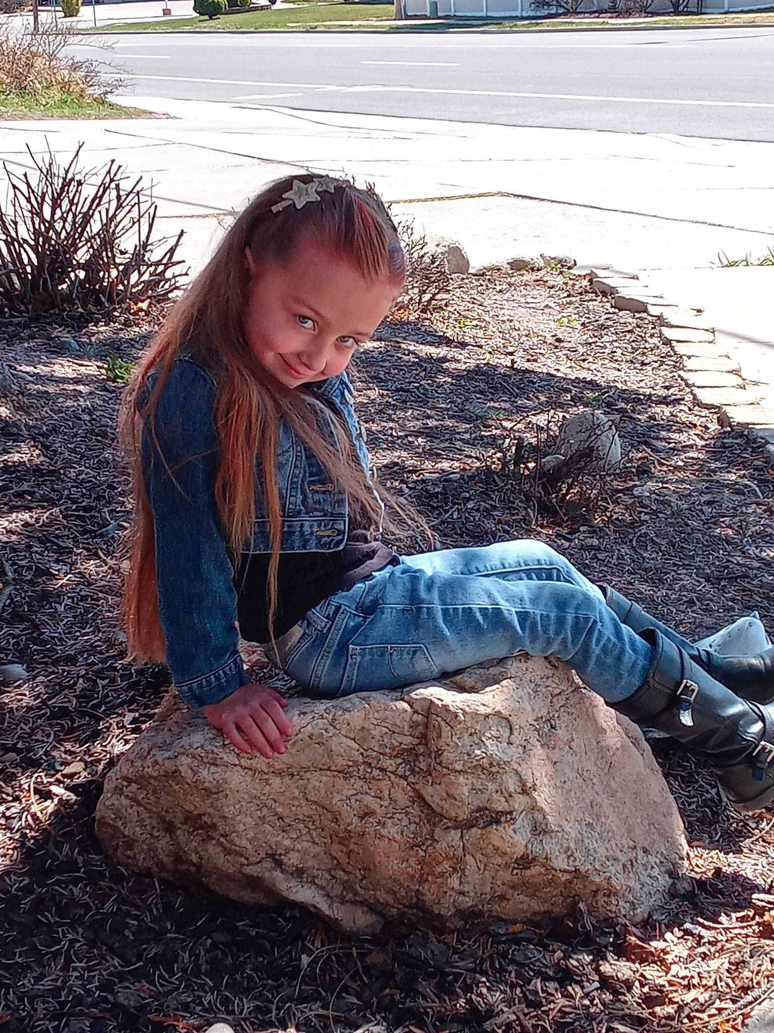 Freedom is registered to the contest to win money with this photo: brown_hair, denim, fun, grass, happy, jeans, joy, landscape, leaf, long_hair, morning, outerwear, people_in_nature, person, plant, sitting, soil, spring, sunlight, wilderness
