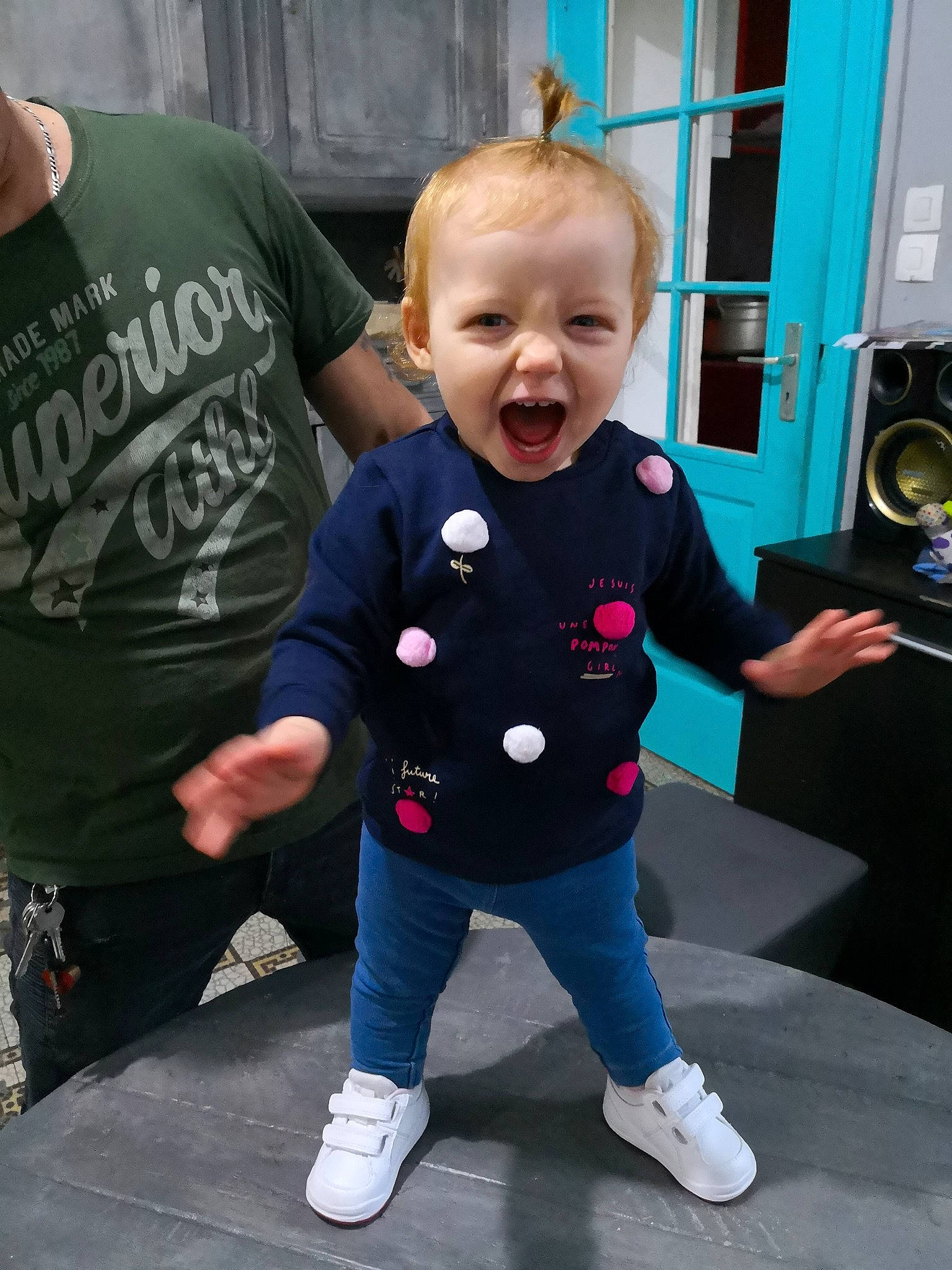 Lyna participe au concours pour gagner de l'argent avec cette photo : boy, child, costume, fun, outerwear, person, product, shoulder, sleeve, smile, standing, t_shirt, toddler