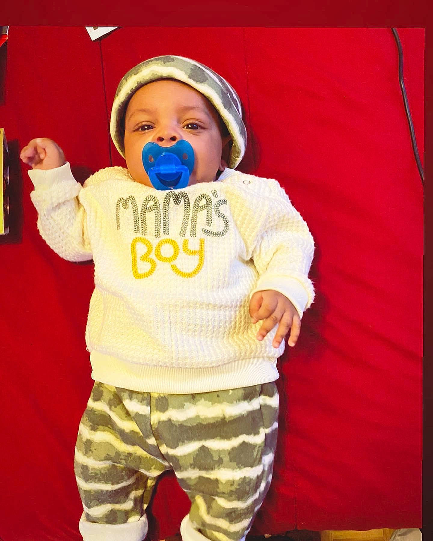 Marc is registered to the contest to win money with this photo: baby, baby_products, baby_sleeping, baby_toddler_clothing, cap, cheek, child, cool, electric_blue, fun, happy, headwear, linens, outerwear, pattern, person, personal_protective_equipment, product, sleeve, sportswear