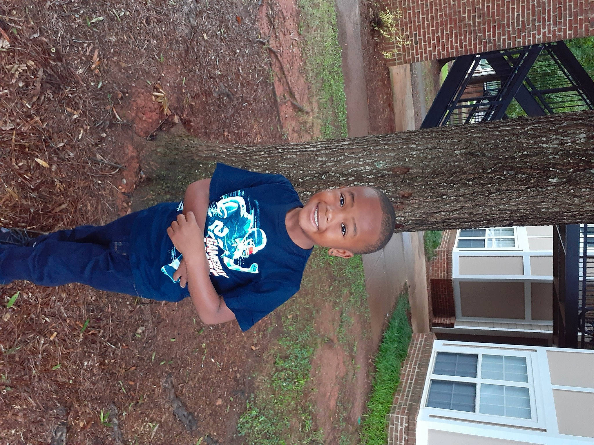 Cameo is registered to the contest to win money with this photo: child, electric_blue, fun, grass, hat, house, joy, leisure, people_in_nature, person, soil, t_shirt, toddler, tree, window, wood, woody_plant