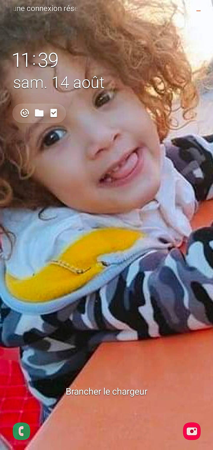 Arcelaine a rejoint le concours — aidez-le/la à gagner de superbes lots ! baby, baby_toddler_clothing, cheek, child, chin, eye, eyebrow, fun, happy, head, iris, joy, lip, mouth, neck, nose, person, skin, sleeve, smile