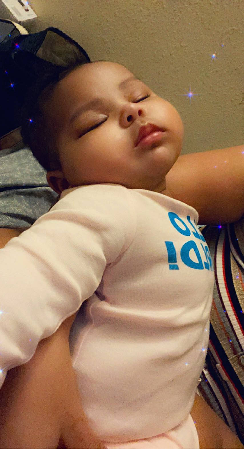 Izema is registered to the contest to win money with this photo: abdomen, baby, cheek, chest, chin, cool, elbow, eyebrow, eyelash, forehead, fun, gesture, hairstyle, happy, lip, mouth, nose, person, skin, toddler