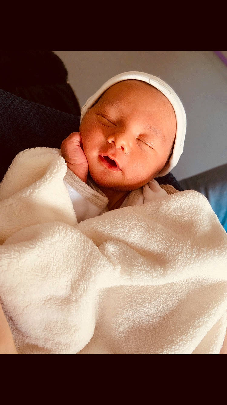 Celyan a rejoint le concours — aidez-le/la à gagner de superbes lots ! baby, baby_sleeping, beauty, birth, cheek, child, eye, face, head, lip, mouth, nose, person, portrait_photography, skin, smile, textile, toddler