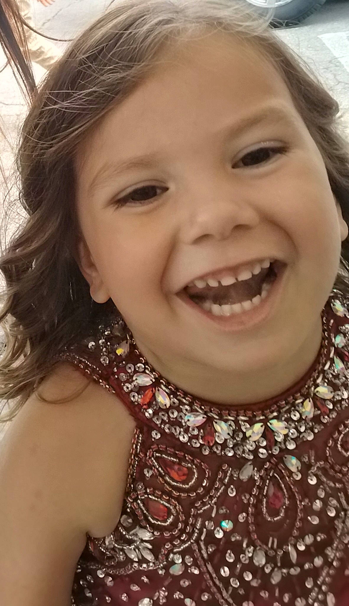 Josie is registered to the contest to win money with this photo: cheek, chin, eye, eyebrow, eyelash, face, facial_expression, flash_photography, happy, head, human, iris, jaw, joy, lip, neck, nose, organ, people, person