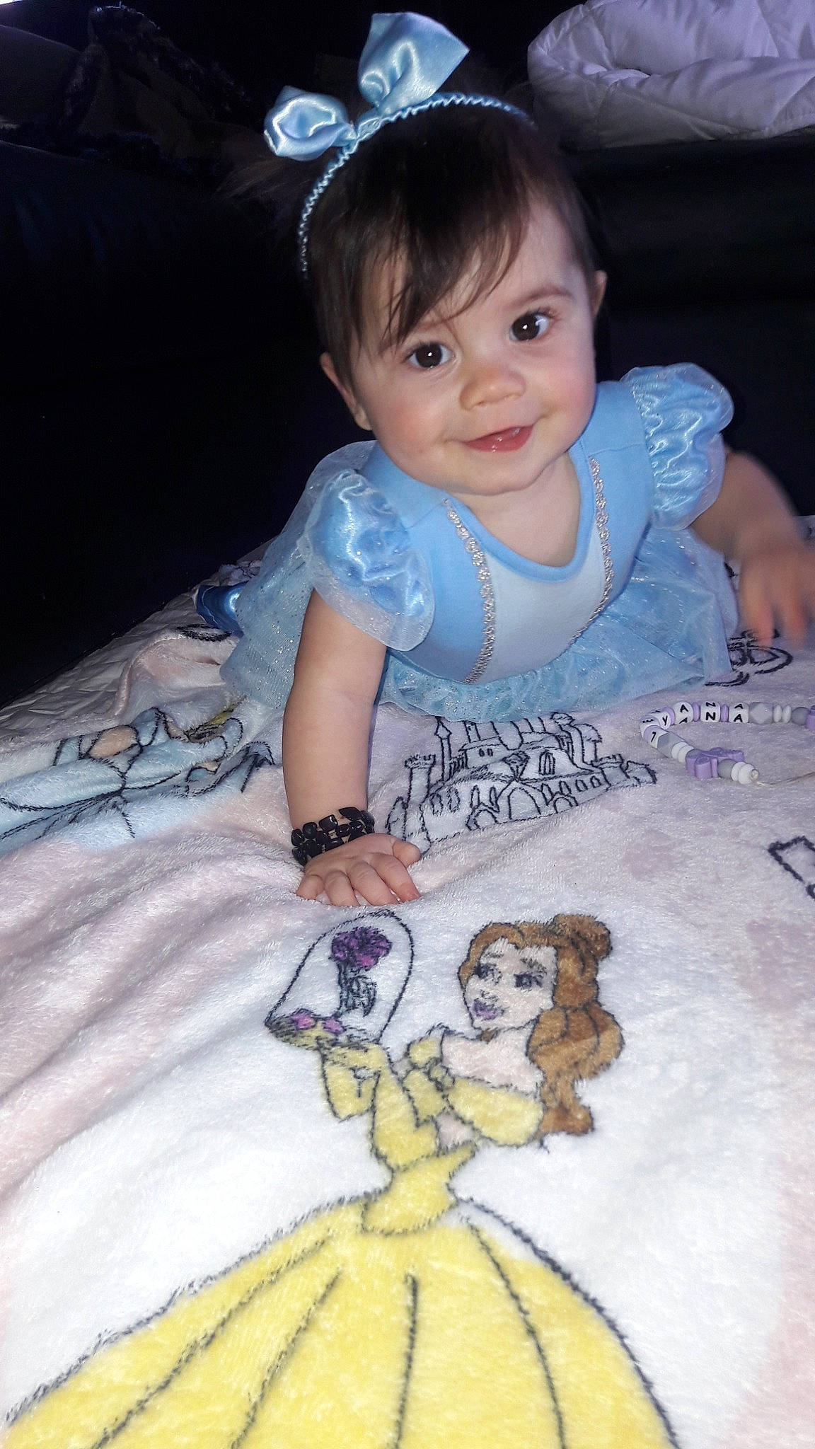 Leyana a rejoint le concours — aidez-le/la à gagner de superbes lots ! baby, cheek, child, fictional_character, fun, joy, person, play, smile, toddler