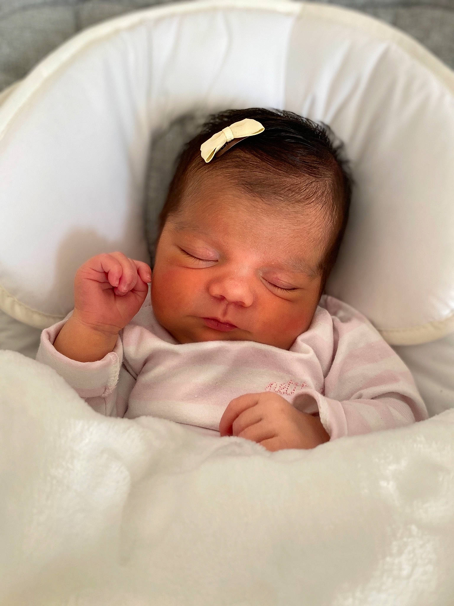 Lili a rejoint le concours — aidez-le/la à gagner de superbes lots ! baby, baby_products, baby_safety, baby_sleeping, bedtime, birth, child, comfort, infant_bed, nap, nose, person, product, skin, sleep, toddler