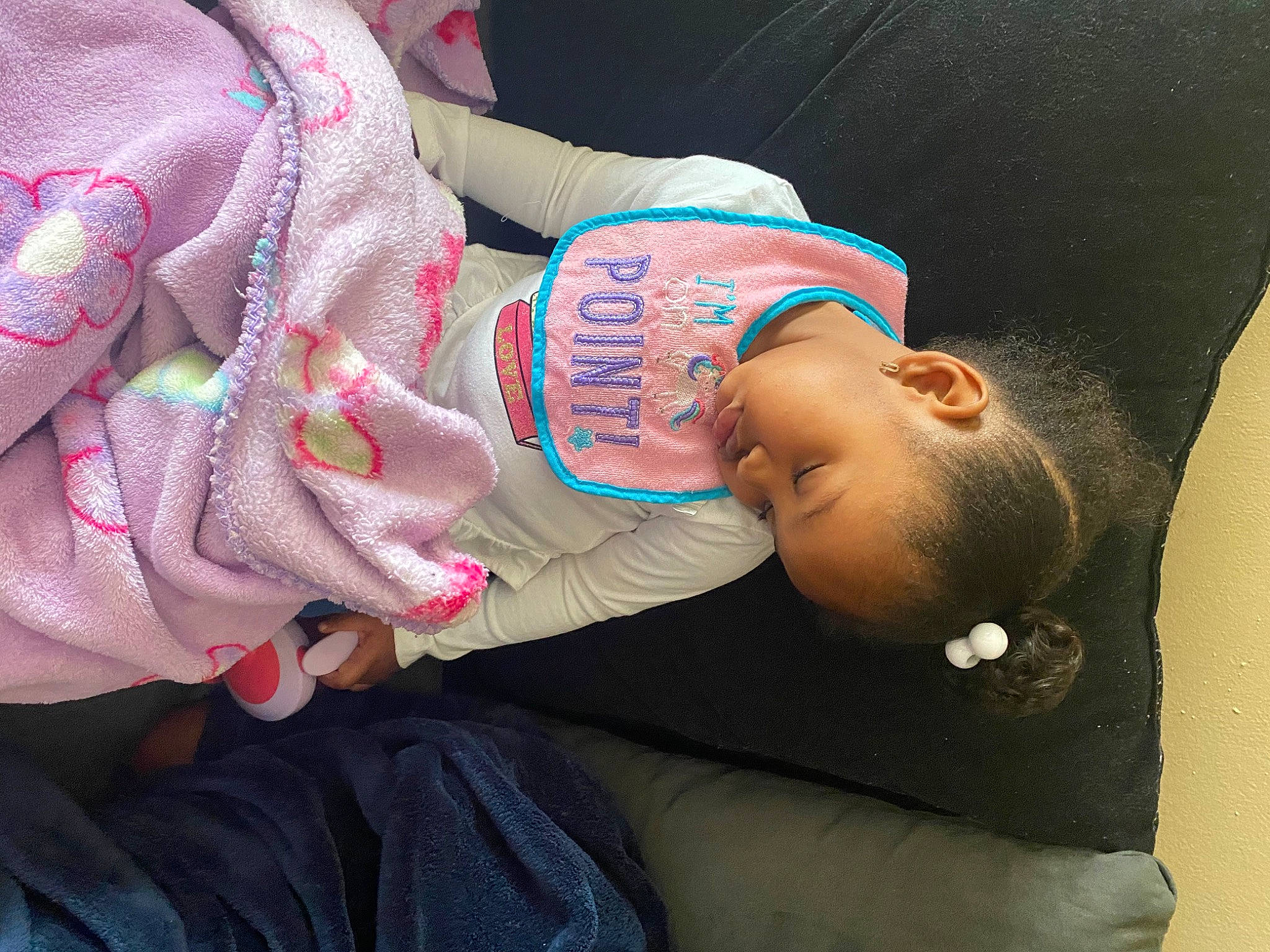 Ambrielle is registered to the contest to win money with this photo: arm, baby_carriage, cheek, chin, comfort, ear, eye, eyebrow, glasses, hand, head, human, human_body, leg, lip, mammal, nose, person, skin, smile