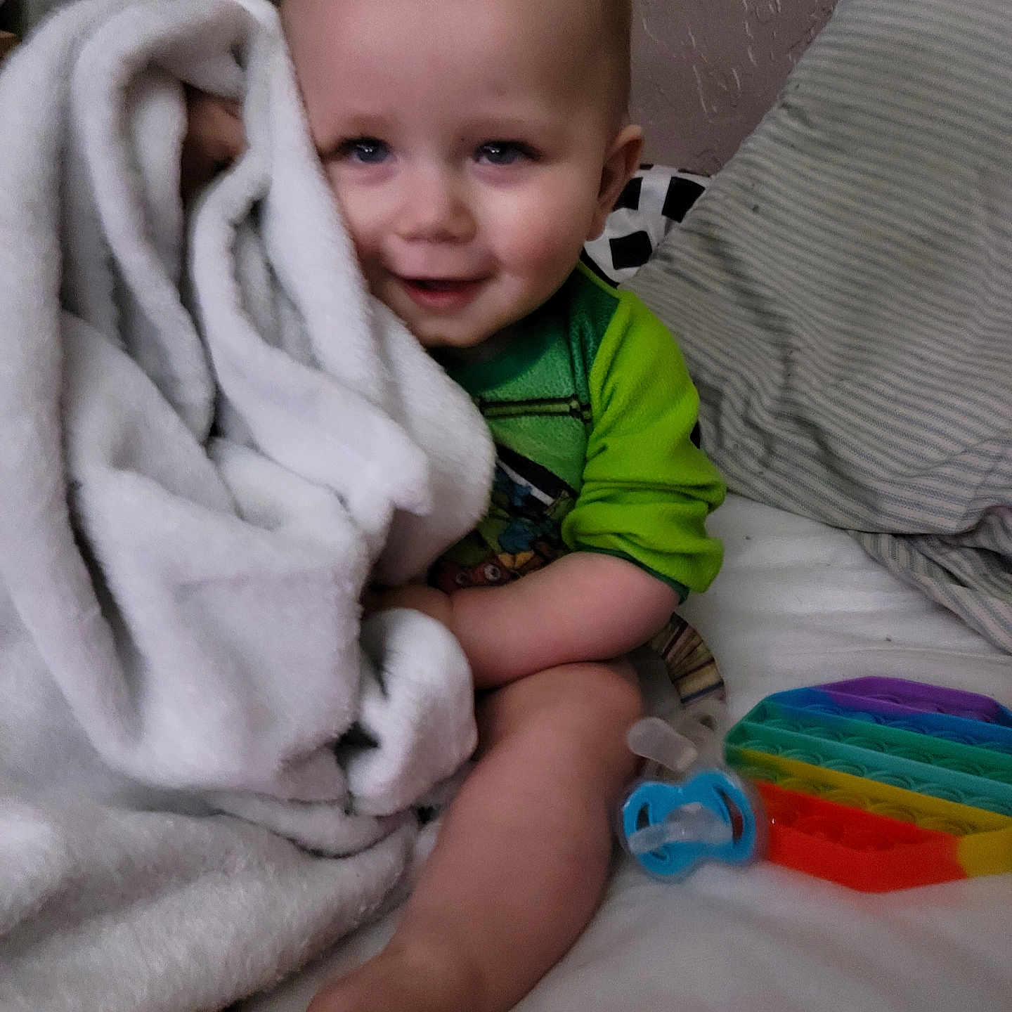 Kaine joined the competition — help win amazing prizes! applique, baby, bed, bedroom, blanket, bodypart, clothing, couch, crib, cushion, face, finger, fleece, furniture, hand, happy, head, homedecor, indoors, infantbed