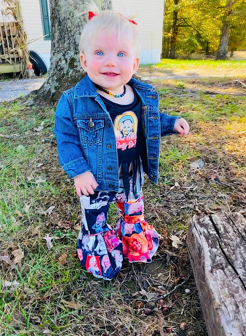 Harlee joined the competition — help win amazing prizes! baby, baby_toddler_clothing, child, electric_blue, face, grass, happy, hat, joy, leaf, leisure, orange, people, people_in_nature, person, plant, sleeve, smile, t_shirt, toddler