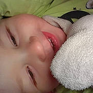 Nolan a rejoint le concours — aidez-le/la à gagner de superbes lots ! baby, baby_sleeping, bedtime, cheek, child, ear, eye, face, head, lip, mouth, nap, nose, skin, sleep, smile, toddler