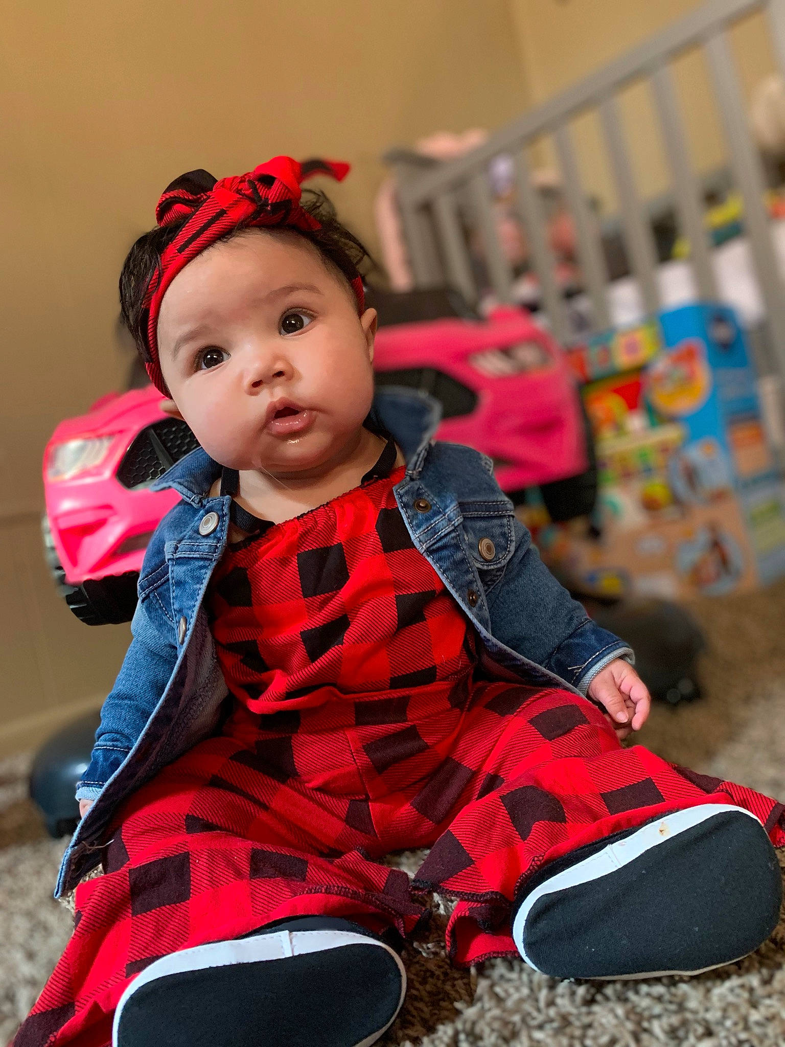 Azalea is registered to the contest to win money with this photo: baby, baby_toddler_clothing, child, cool, event, fashion, fun, happy, headgear, headwear, leisure, magenta, outerwear, pattern, people, person, personal_protective_equipment, recreation, red, sleeve