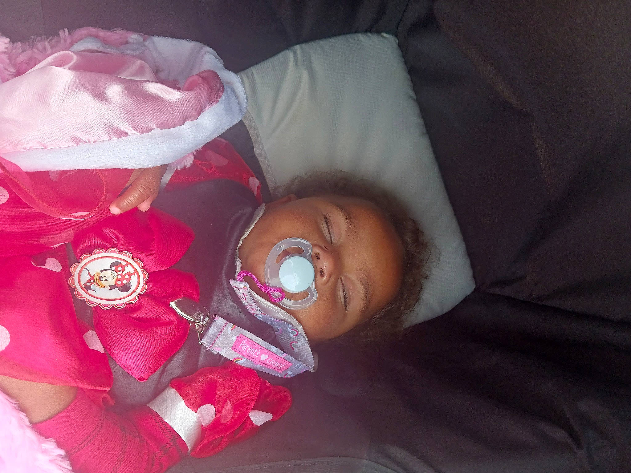 Desiree is registered to the contest to win money with this photo: baby, baby_products, baby_toddler_clothing, carmine, cheek, child, comfort, lip, magenta, mouth, person, room, sleeve, toddler, tree