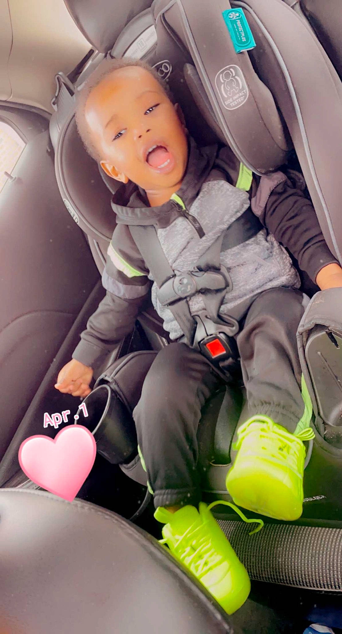 Dewayne is registered to the contest to win money with this photo: air_travel, airline, auto_part, automotive_design, baby_in_car_seat, car_seat, car_seat_cover, comfort, family_car, fun, head_restraint, motor_vehicle, person, personal_protective_equipment, seat_belt, sitting, smile, surprise, thumb, toddler