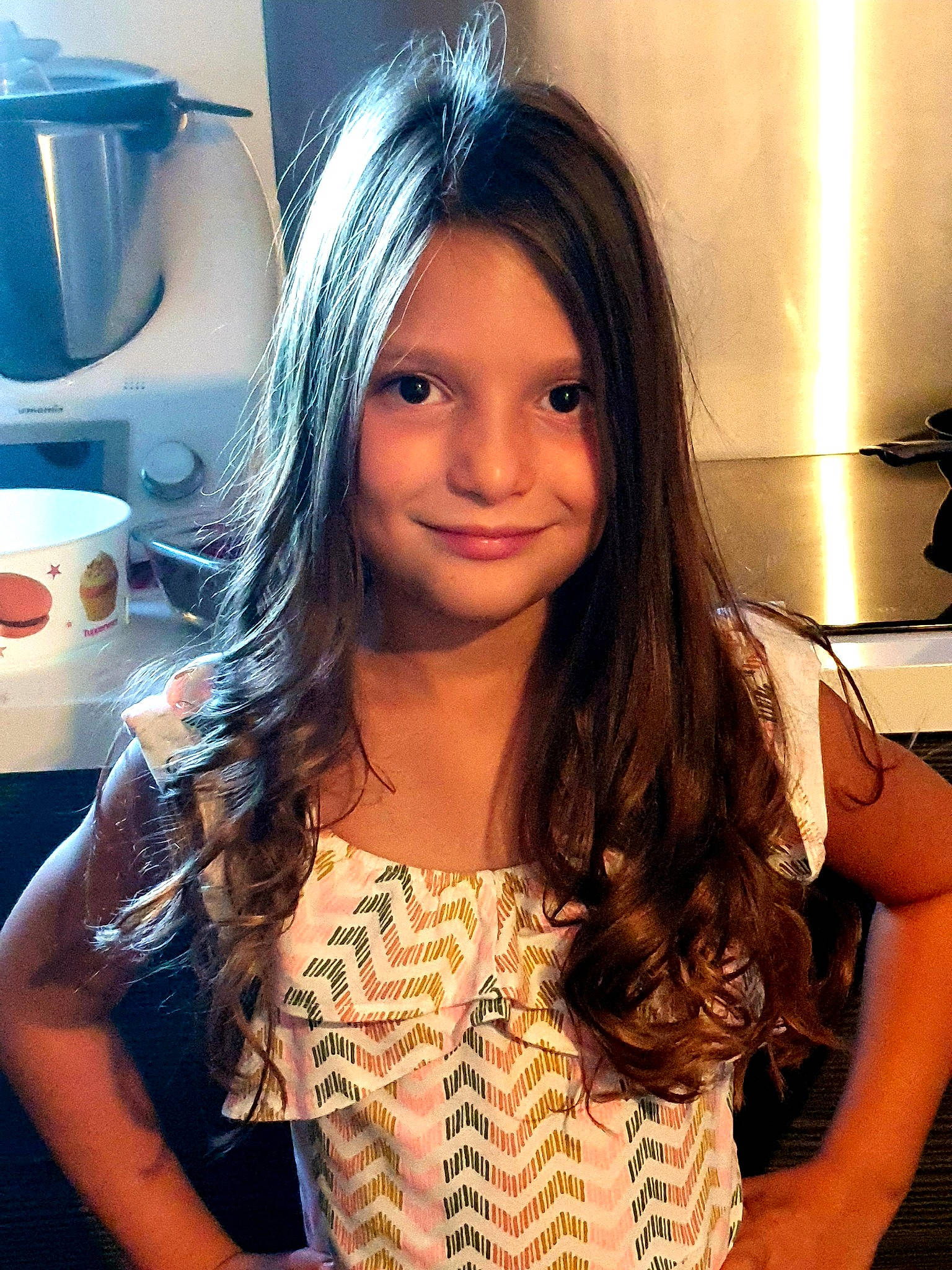 Eloïse a rejoint le concours — aidez-le/la à gagner de superbes lots ! artificial_hair_integrations, bangs, beauty, black_hair, blond, brown_hair, eyebrow, face, fashion_accessory, feathered_hair, forehead, hair, hair_coloring, hairstyle, joy, lace_wig, layered_hair, long_hair, person, selfie