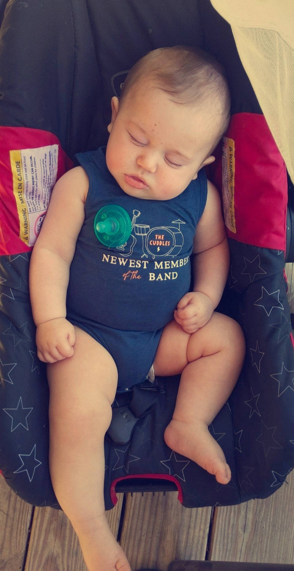 Gage is registered to the contest to win money with this photo: baby, baby_toddler_clothing, cheek, eye, face, finger, happy, head, human_body, iris, joint, lap, leg, mouth, organ, person, skin, sleeve, thigh, toddler