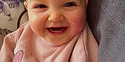 Ambre participe au concours pour gagner de l'argent avec cette photo : animal, baby, babylaughing, cat, clothing, coat, couch, cushion, face, furniture, happy, head, homedecor, jacket, laughing, person, pet, photography, portrait, smile