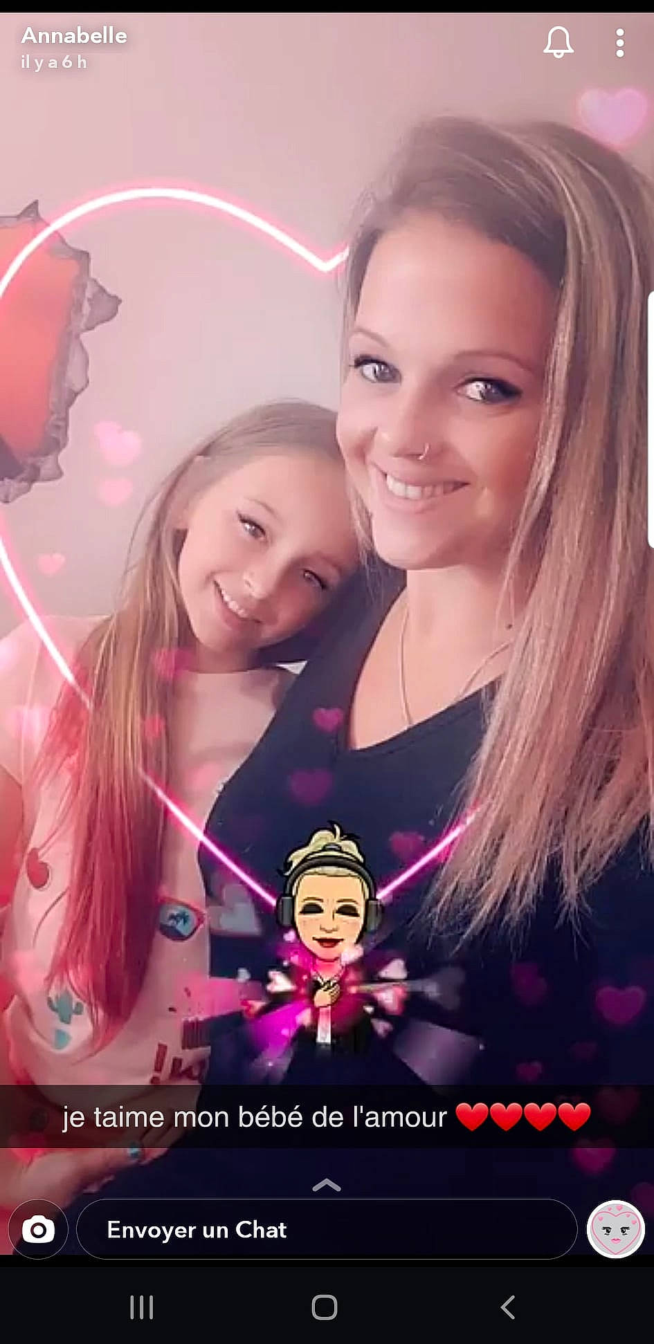 Lilou participe au concours pour gagner de l'argent avec cette photo : cool, eyebrow, eyelash, facial_expression, fashion, flash_photography, fun, happy, human, iris, joy, lip, magenta, necklace, people, person, pink, purple, skin, smile