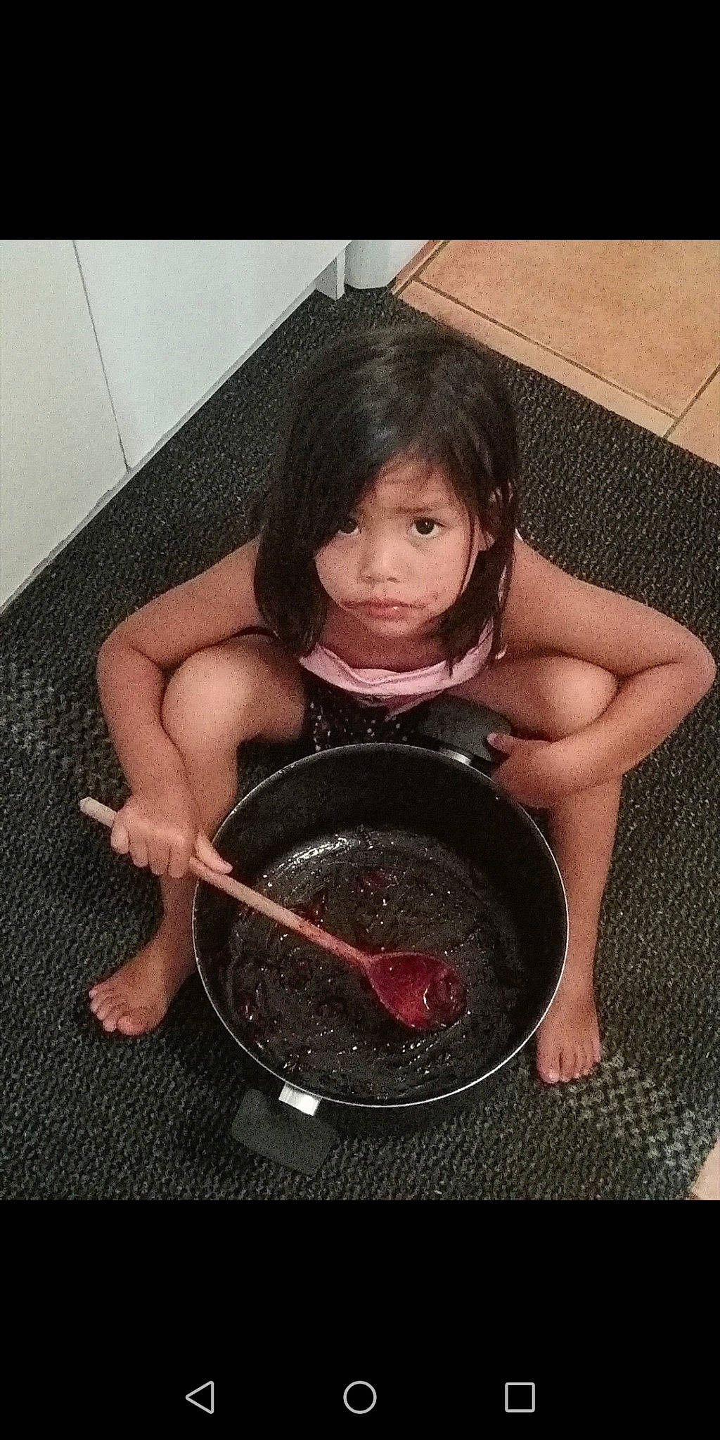 Demeusy a rejoint le concours — aidez-le/la à gagner de superbes lots ! bathing, leg, person, washing