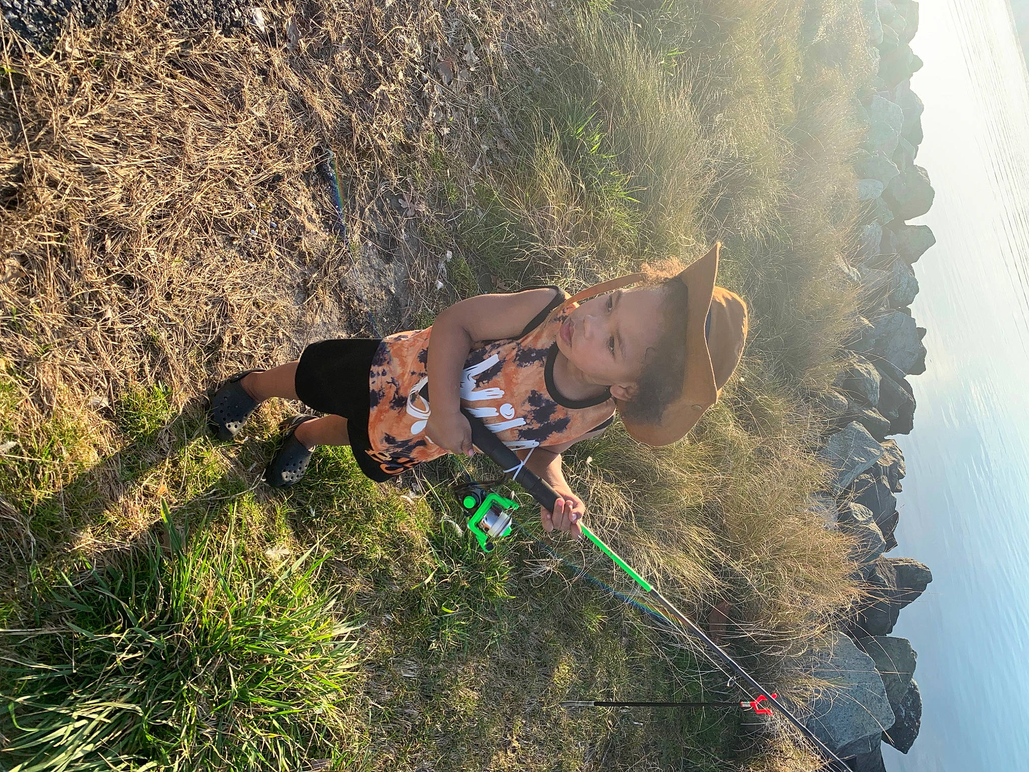 Nyzurii is registered to the contest to win money with this photo: adventure, ecoregion, extreme_sport, fun, grass, grassland, happy, landscape, leisure, outdoor_recreation, people_in_nature, person, plant, recreation, rock_climbing_equipment, shadow, soil, sport_climbing, sports_equipment, tree