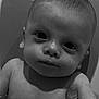 Ezio participe au concours pour gagner de l'argent avec cette photo : baby, bath, black_and_white, child, closeup, cute, expression, eyes, face, hand, human, infant, monochrome, newborn, portrait, sitting, skin, support, water, wet