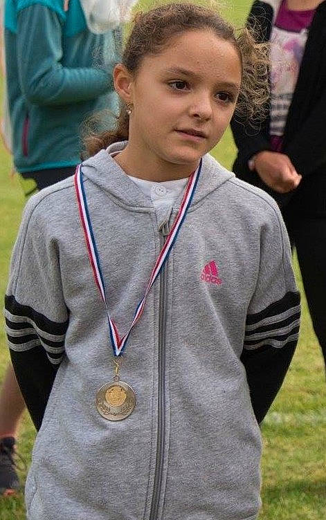 Lauryne participe au concours pour gagner de l'argent avec cette photo :