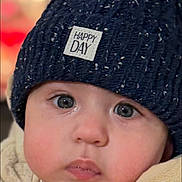 Arthur a rejoint le concours — aidez-le/la à gagner de superbes lots ! baby, child, closeup, clothing, cute, expression, eyes, face, hat, indoor, infant, knit_hat, mouth, nose, person, portrait, skin, soft_texture, warm_clothes, winter_wear