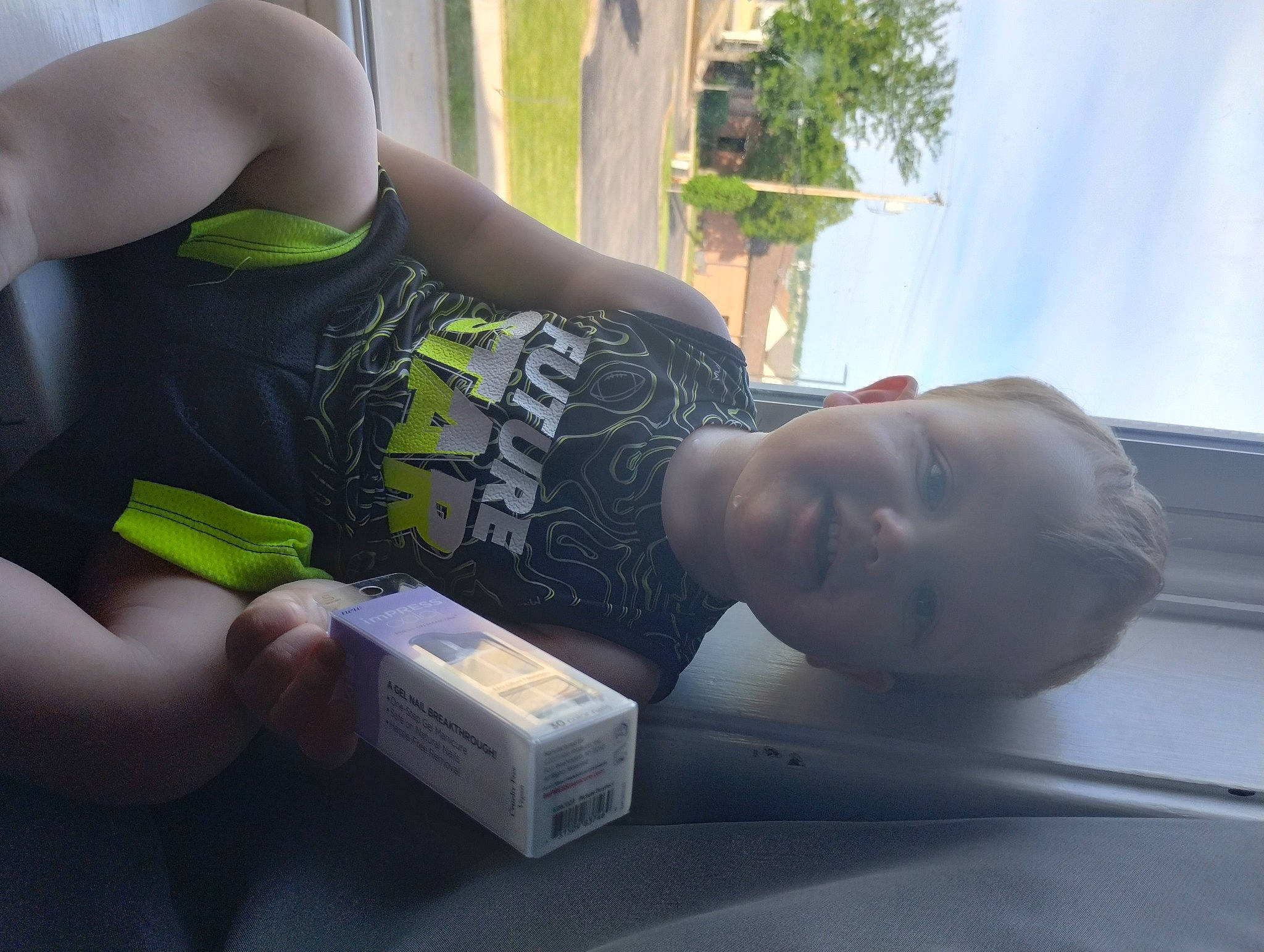 Manny Stanford joined the competition — help win amazing prizes! arm, chest, comfort, elbow, eyewear, finger, grass, hand, human_leg, knee, leisure, morning, muscle, person, sitting, sportswear, thigh, thumb, tree, trunk