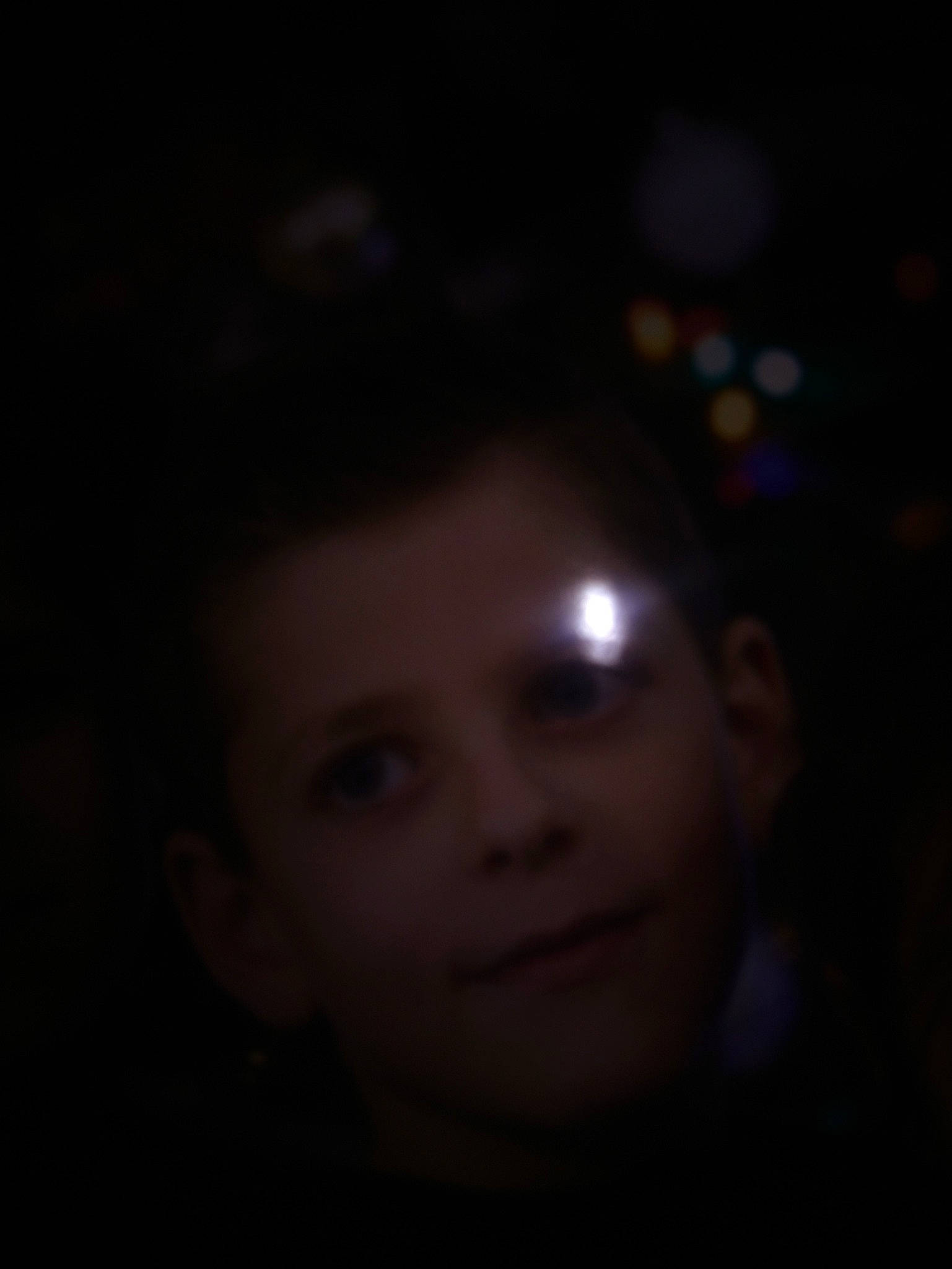 Nylls a rejoint le concours — aidez-le/la à gagner de superbes lots ! beauty, black, cheek, child, chin, darkness, eye, face, forehead, fun, head, light, lip, midnight, night, nose, organ, person, skin, sky