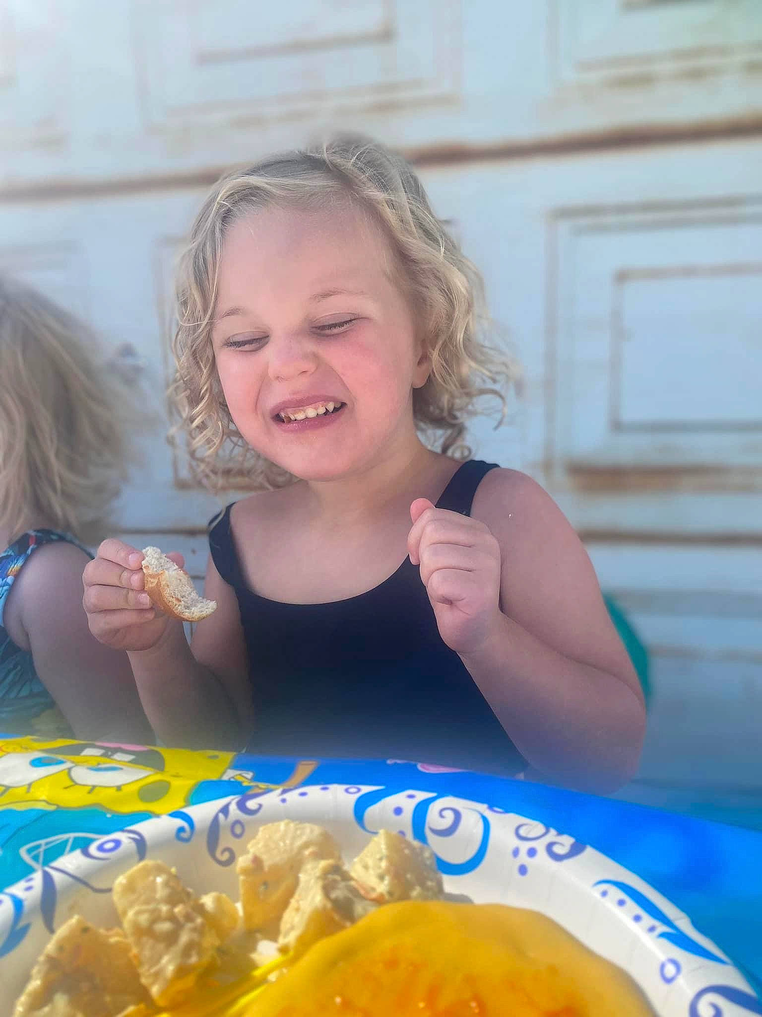 Scarlett joined the competition — help win amazing prizes! chair, citrus, comfort_food, cuisine, dish, event, face, food, food_craving, fruit, happy, ingredient, joy, junk_food, person, sharing, smile, sweet_lemon, t_shirt, tableware