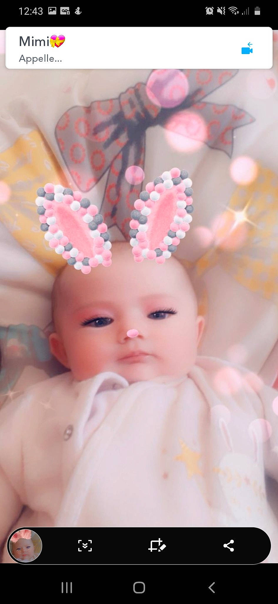 Kenza a rejoint le concours — aidez-le/la à gagner de superbes lots ! baby, cheek, child, crown, ear, face, fashion_accessory, hair_accessory, head, headgear, headpiece, peach, person, photography, pink, skin, toddler