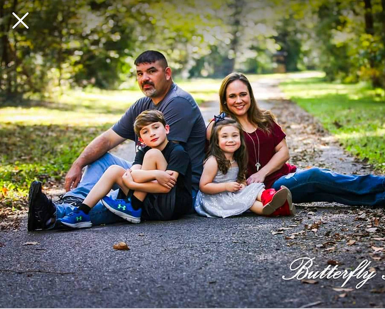 Sara Jane is registered to the contest to win money with this photo: event, family, footwear, friendship, fun, grass, happy, joy, laugh, leisure, love, people, people_in_nature, person, photo_shoot, photograph, photography, portrait_photography, recreation, sitting