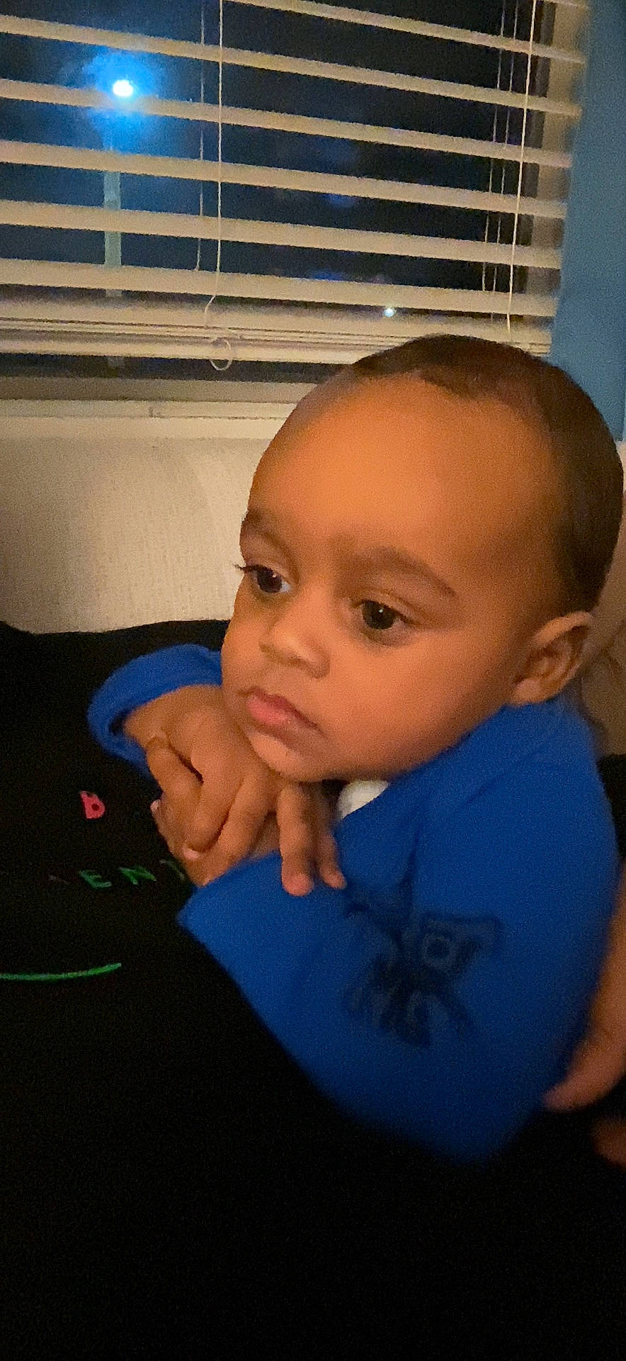 Legend is registered to the contest to win money with this photo: baby, cheek, child, ear, elbow, electric_blue, eyebrow, eyelash, forehead, fun, gesture, happy, human_body, iris, mouth, neck, nose, person, thumb, toddler