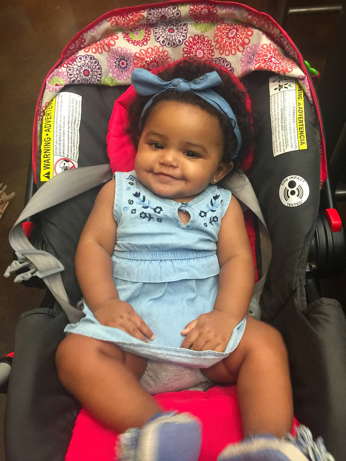 Yoanely is registered to the contest to win money with this photo: baby_carriage, baby_products, car_seat, child, girl, infant, joy, person, product, toddler