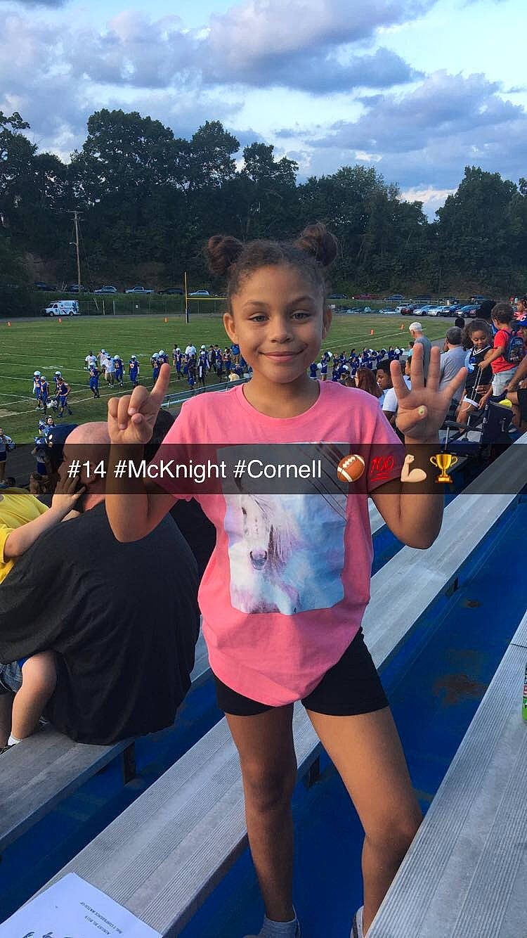 Maliyah is registered to the contest to win money with this photo: athlete, athletics, child, community, competition_event, exercise, half_marathon, joy, leisure, long_distance_running, marathon, person, pink, recreation, running, summer, t_shirt, team, tree, vacation