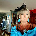 Nadine F.
