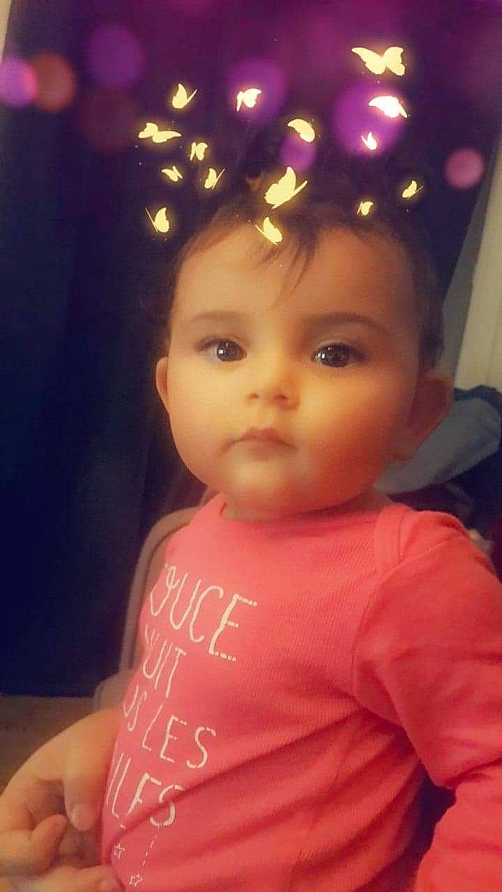 Djena a rejoint le concours — aidez-le/la à gagner de superbes lots ! baby, beauty, cheek, child, eye, eyebrow, face, forehead, fun, hair_accessory, happy, head, iris, lip, magenta, nose, person, pink, skin, smile