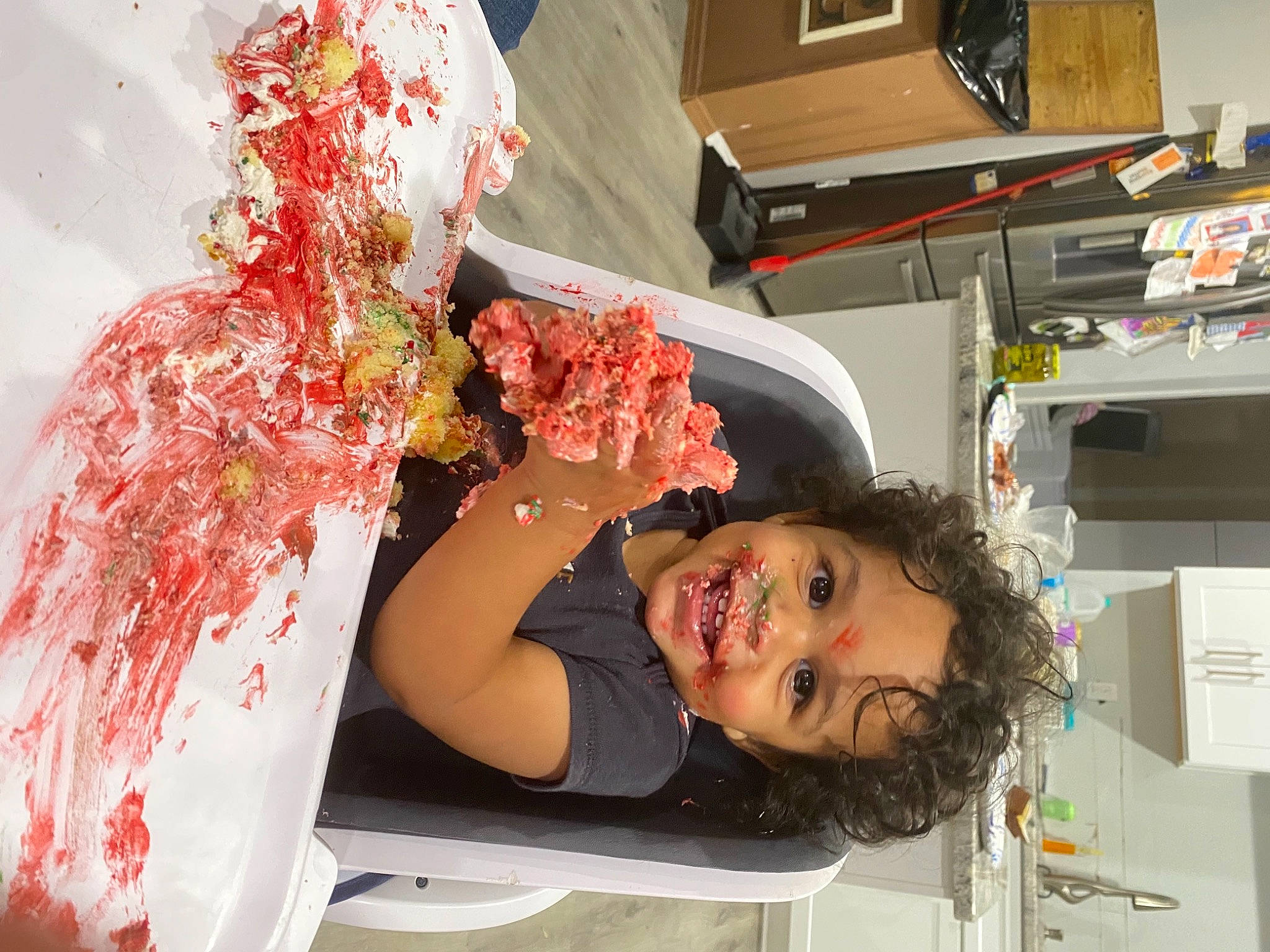 Riah is registered to the contest to win money with this photo: art, artificial_flower, event, eyelash, fashion_accessory, fashion_design, floral_design, floristry, flower, flower_arranging, fun, hairstyle, happy, headpiece, kitchen, peach, person, plant, refrigerator, room