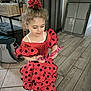 Romane a rejoint le concours — aidez-le/la à gagner de superbes lots ! black, child, curly_hair, cute, dancing, dress, fan, fashion, flamenco, floor, girl, hair_accessory, indoor, person, polka_dots, red, smile, tile_floor, traditional, young