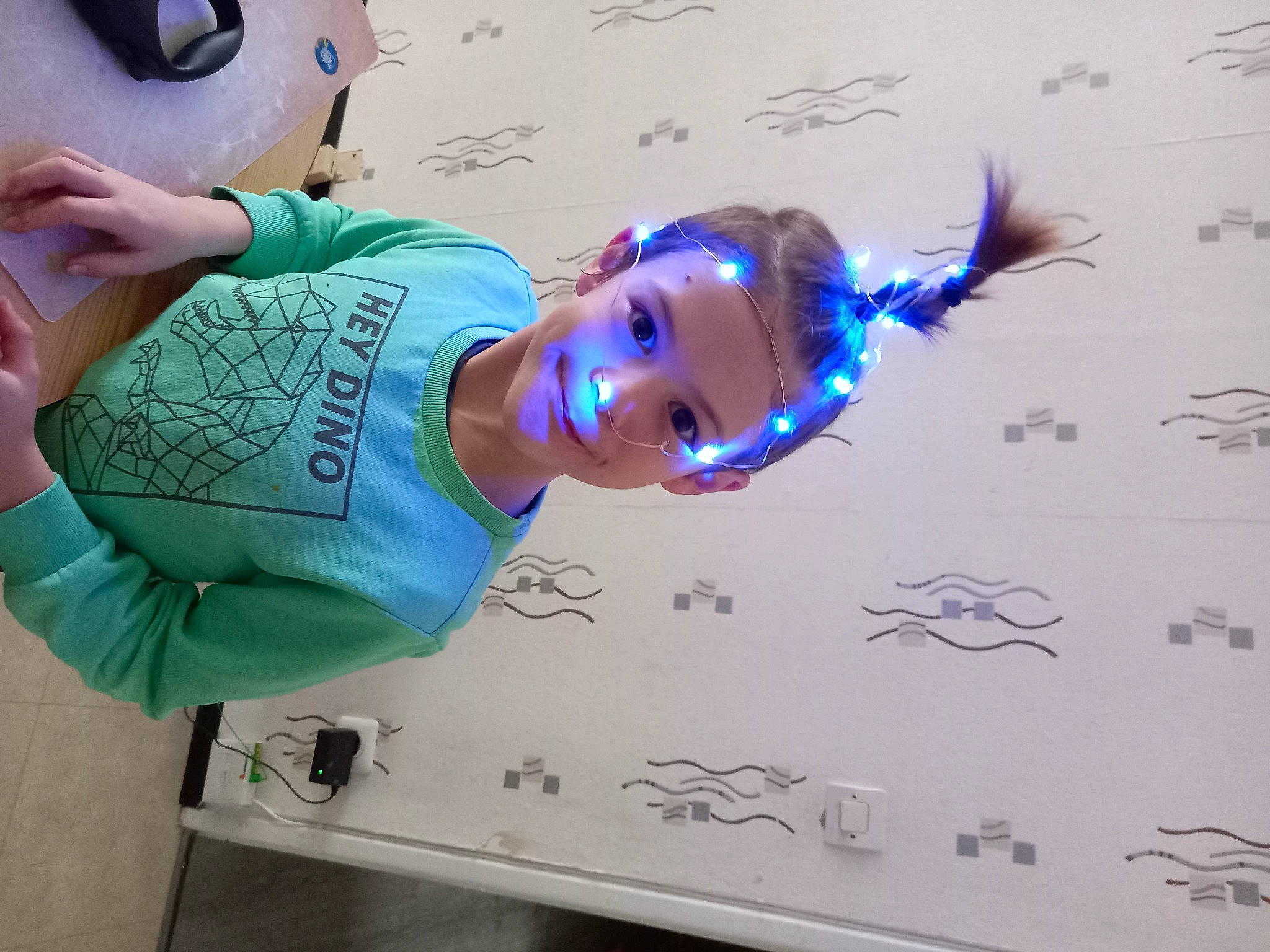 Damien participe au concours pour gagner de l'argent avec cette photo : animation, child, electric_blue, eyewear, font, fun, handwriting, happy, hat, joy, leisure, person, room, smile, t_shirt, visual_arts, water