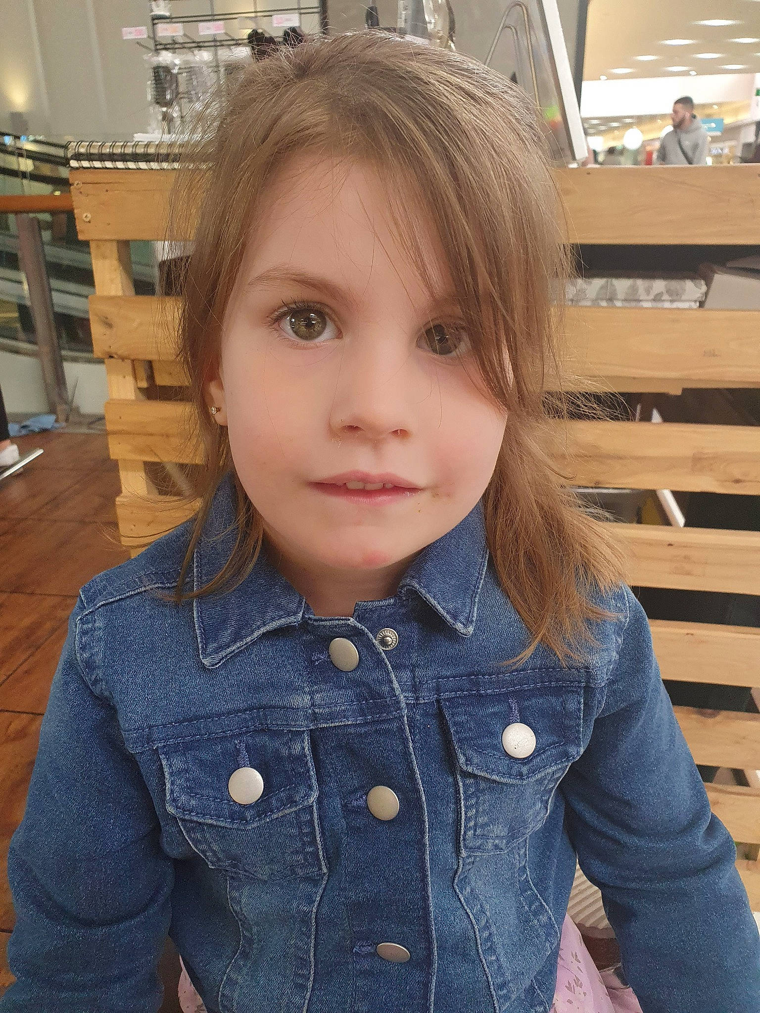 Harper is registered to the contest to win money with this photo: blond, brown_hair, cheek, child, child_model, chin, denim, eye, face, forehead, hair, hair_coloring, hairstyle, jeans, lip, long_hair, outerwear, person, photography, smile