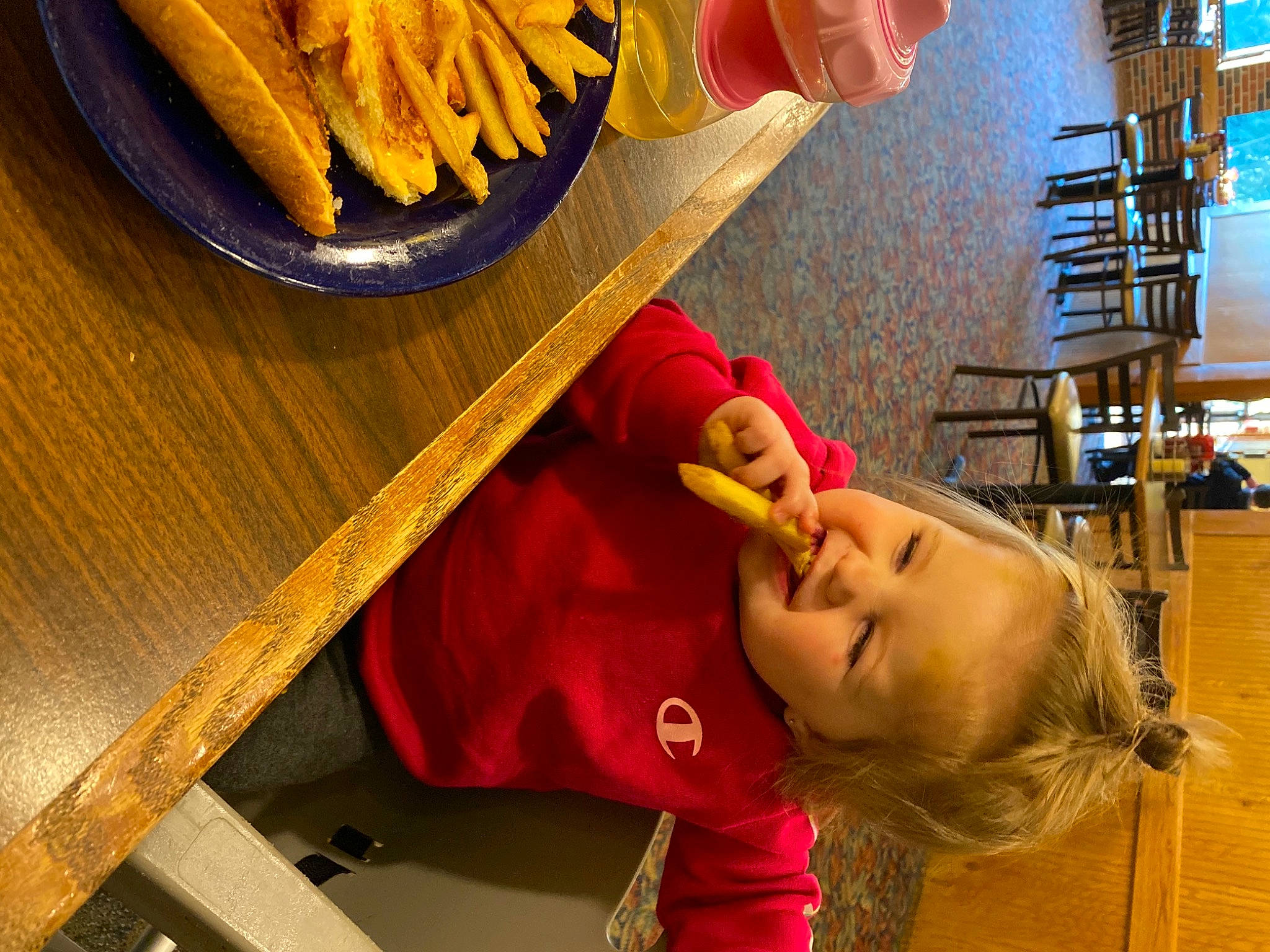 Payslee Renea Youngblood is registered to the contest to win money with this photo: fast_food, food, hand, person, side_dish, vegetable, vegetarian_food, yellow