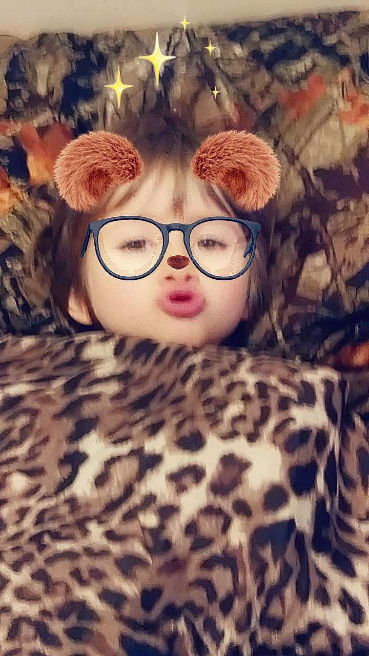 Heavyn is registered to the contest to win money with this photo: eye, eyewear, fur, girl, glasses, person, vision_care