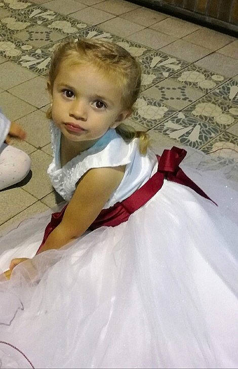 Sana a rejoint le concours — aidez-le/la à gagner de superbes lots ! baby, child, costume, dress, person, toddler