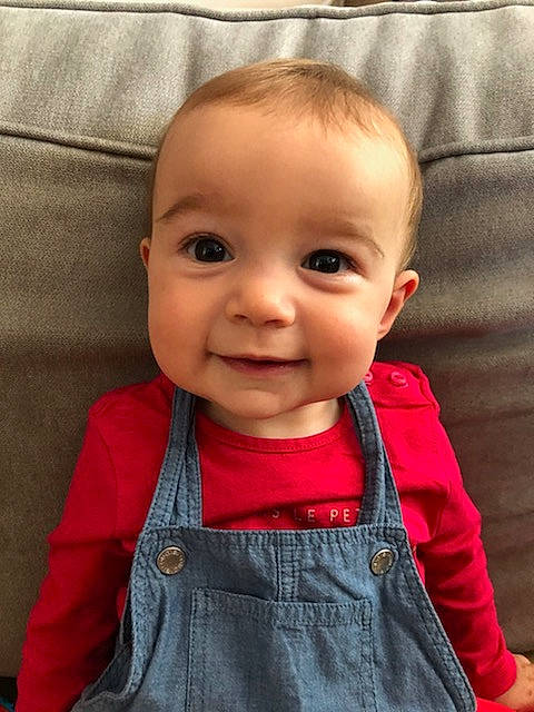 Charline a rejoint le concours — aidez-le/la à gagner de superbes lots ! baby, baby_toddler_clothing, cheek, chin, collar, eye, face, happy, head, iris, joy, lip, neck, nose, outerwear, person, product, skin, sleeve, smile