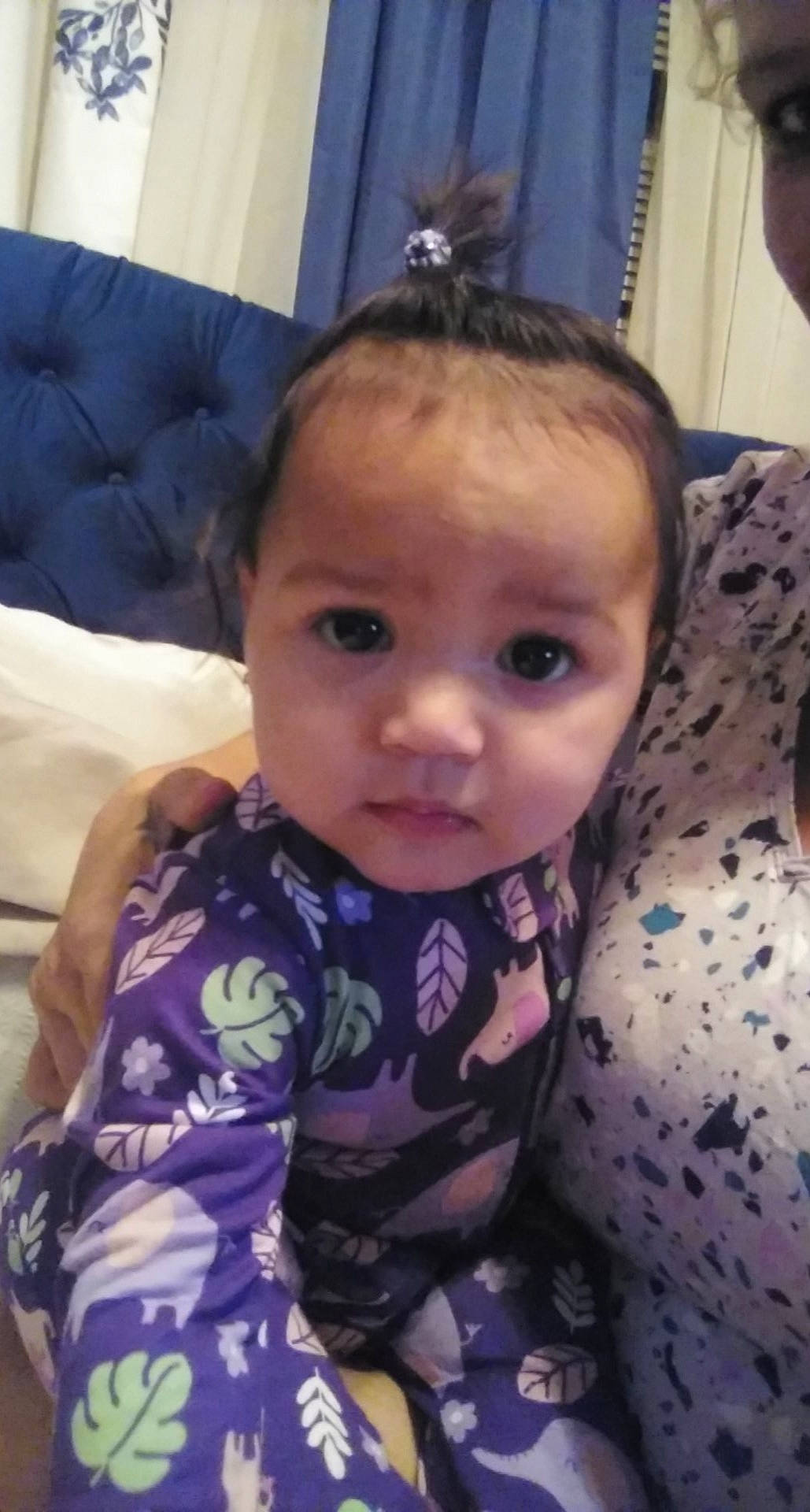 Miracle is registered to the contest to win money with this photo: baby, baby_toddler_clothing, blond, cheek, child, comfort, ear, eye, eyebrow, eyelash, forehead, fun, happy, iris, linens, nose, person, sitting, skin, sleeve