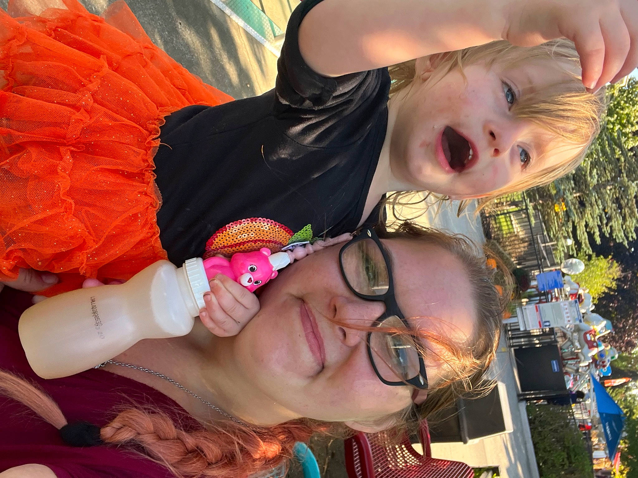 Renesmay is registered to the contest to win money with this photo: beauty, cool, eyelash, eyewear, fun, glasses, happy, joy, leisure, lip, mouth, organ, people_in_nature, person, pink, plastic_bottle, skin, smile, sunglasses, tree