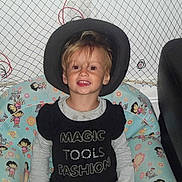 EMMA participe au concours pour gagner de l'argent avec cette photo :